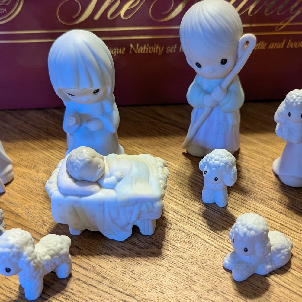 Precious Moments Porcelain Nativity Figurine Set
